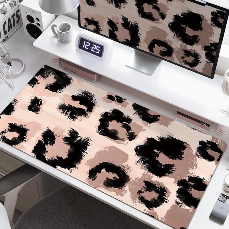 Pink Leopard Print Mouse Pad HD Printing Large Seaming Waterproof Mouse Pad Antislip Gaming Mouse Pad