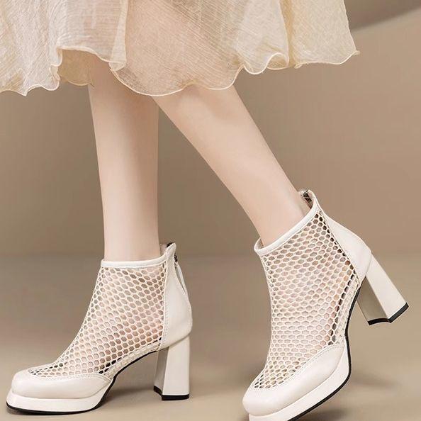 Fashion waterproof table hollow single shoes women's mesh sandals spring and summer new thick heel high heels with skirt foreign style cool boots