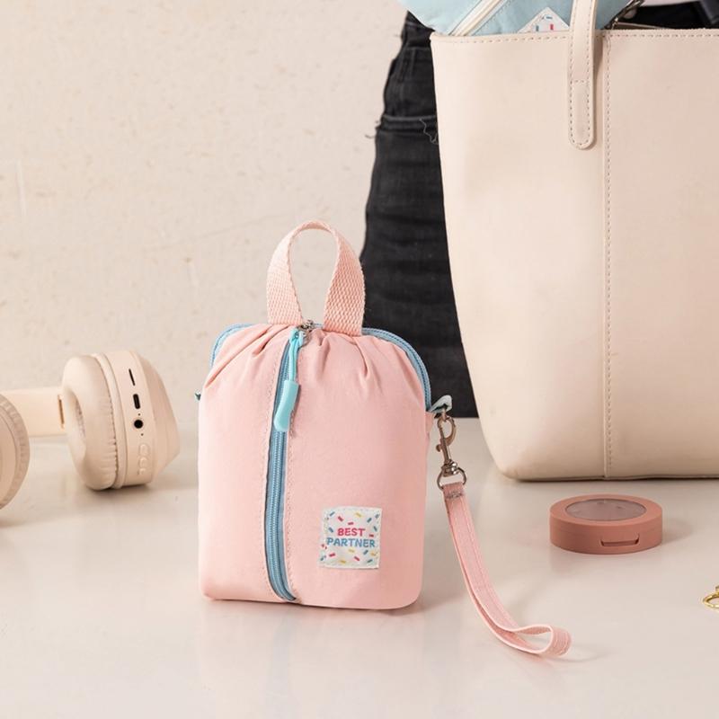 Big Capacity Large Waterproof Carry Bag Sanitary Napkin Organizer For Travel And Workouts Small Portable Makeup Holder