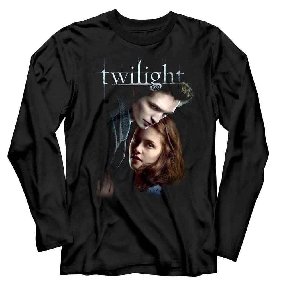 Twilight Ed and Bella Embrace Men s Long Sleeve T Shirt XXXL