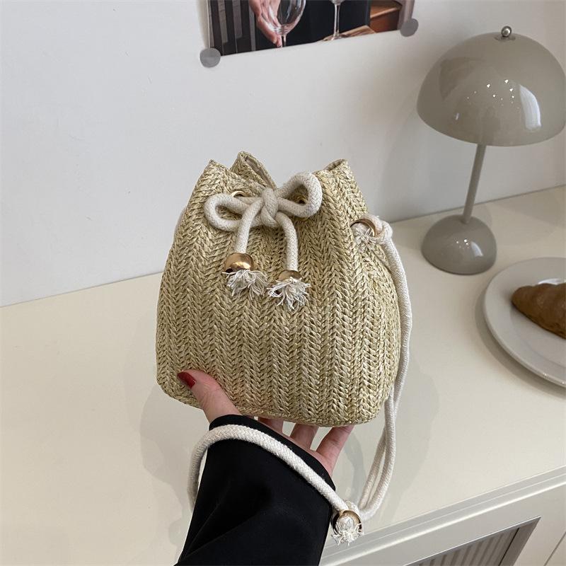 Beach Vacation Wind Only Beautiful Women Bag New Summer Fashion Simple Versatile Shoulder Messenger Bag Bucket Bag Women