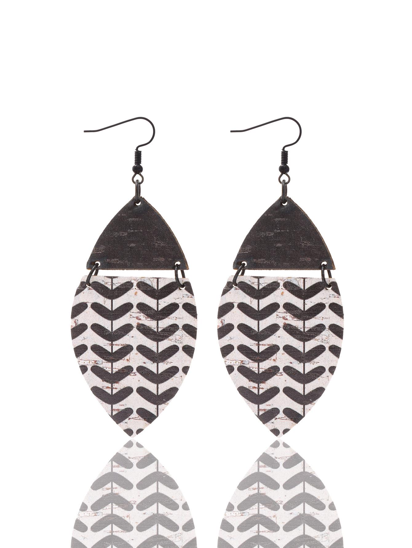 

Retro Cork Crack Pattern Earrings: Small Round Wood Women s Fashion Jewelry