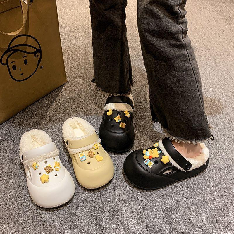 Fashion outer wear women's cotton slippers cute cartoon warm thick bottom non-slip velvet slippers women's 2025 autumn and winter new