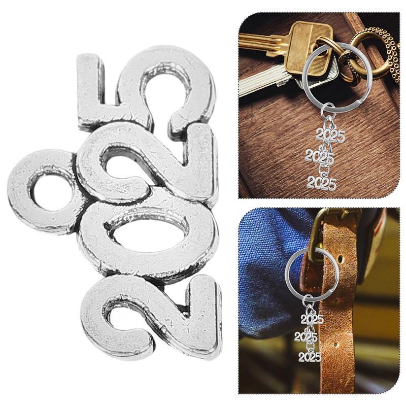 

100Pcs Zinc Alloy Keychain Accessories 2026 Charms Metal Year Pendants Diy Jewelry Supplies Festive Party Supplies Bag Hanging серебряный