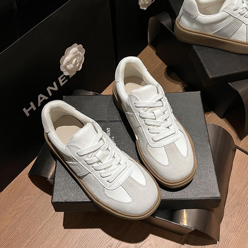 Spot lightning hair~ 2025 new cowhide versatile platform sports and leisure board shoes college wind and morality training shoes