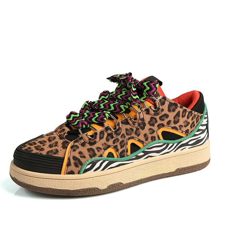 2024 New Summer and Autumn German Training Shoes Young Couple Harajuku Lace-up Round Head Bread Shoes Platform Casual Men's Shoes
