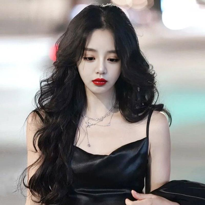 

Synthetic Long Black Wigs with Bangs Women Natural Wave Wig for Daily Cosplay Fake Hair High Temperature Fibre чорний