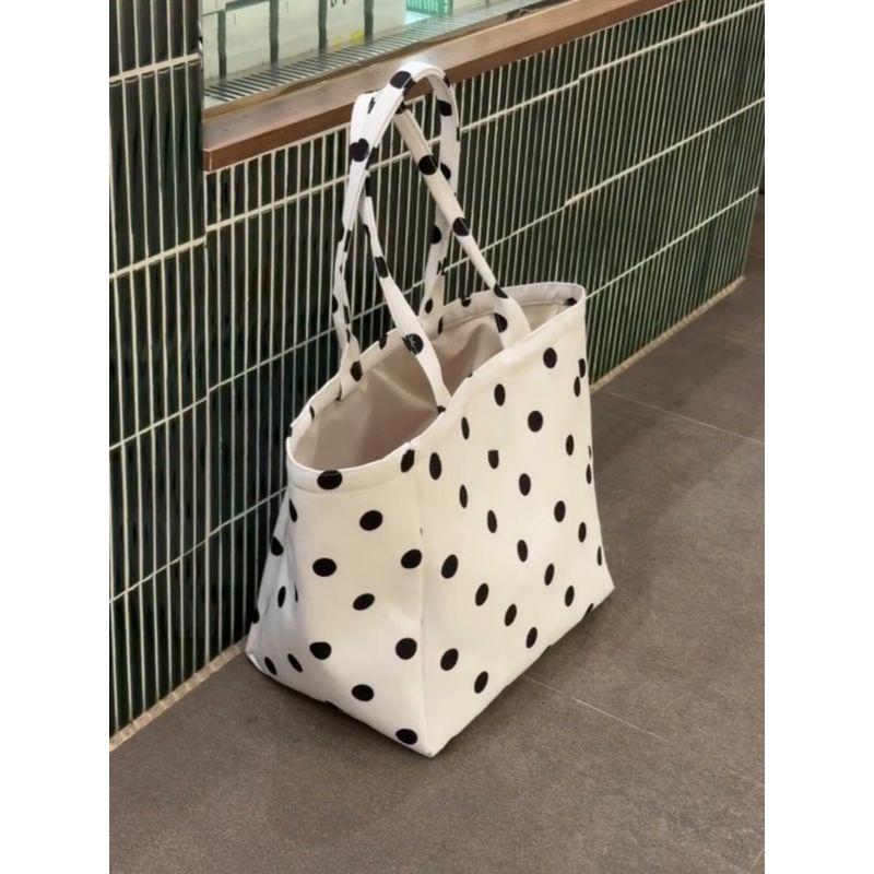 

Korean Series Idle Style Early Eight Tong Qin Large Capacity Tote Bag Cute Polka Dot Canvas Bag Simple Shoulder Handbags White wave dot