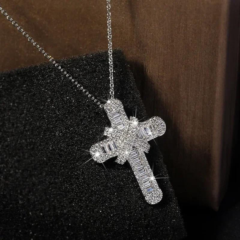 Luxury Women White Crystal Pendant Necklace Charm Color Chain Necklace for Women Cute Bridal Cross Wedding Necklace