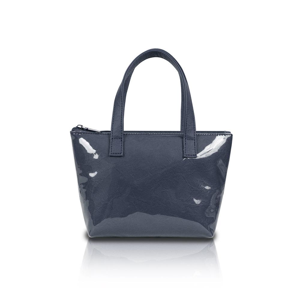This PVC Women's Bag Is Lightweight, Niche, and Has A Unique Design Sense. It Is A Simple and Spacious Commuting Handbag
