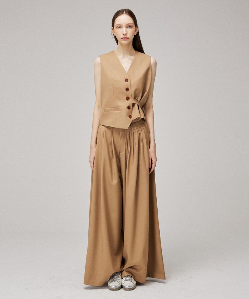 Meuameu Signature Unbalance Pin Tuck Flare Slacks