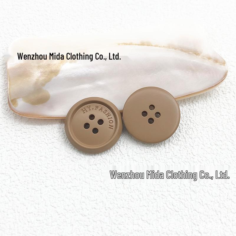 

Цветные матовые пуговицы из смолы с четырьмя отверстиями для мужских и женских тренчей, пальто и костюмов