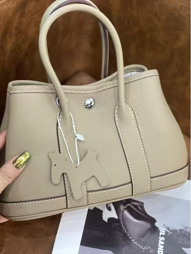 Women's Genuine Cowhide Leather Garden Tote - Large Capacity Bucket Shoulder Bag
