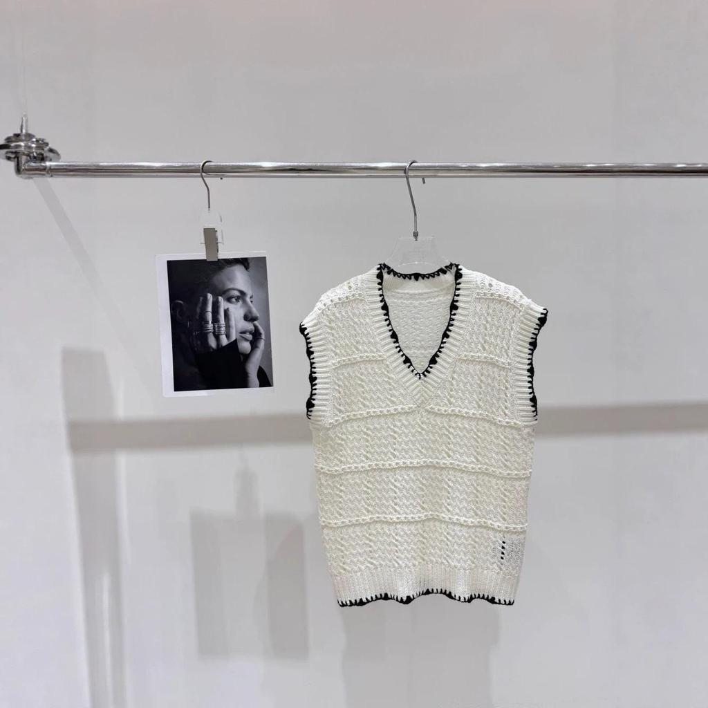Handmade Crochet Color Block Cardigan Vest - Casual, Loose-Fit, Youthful Style.