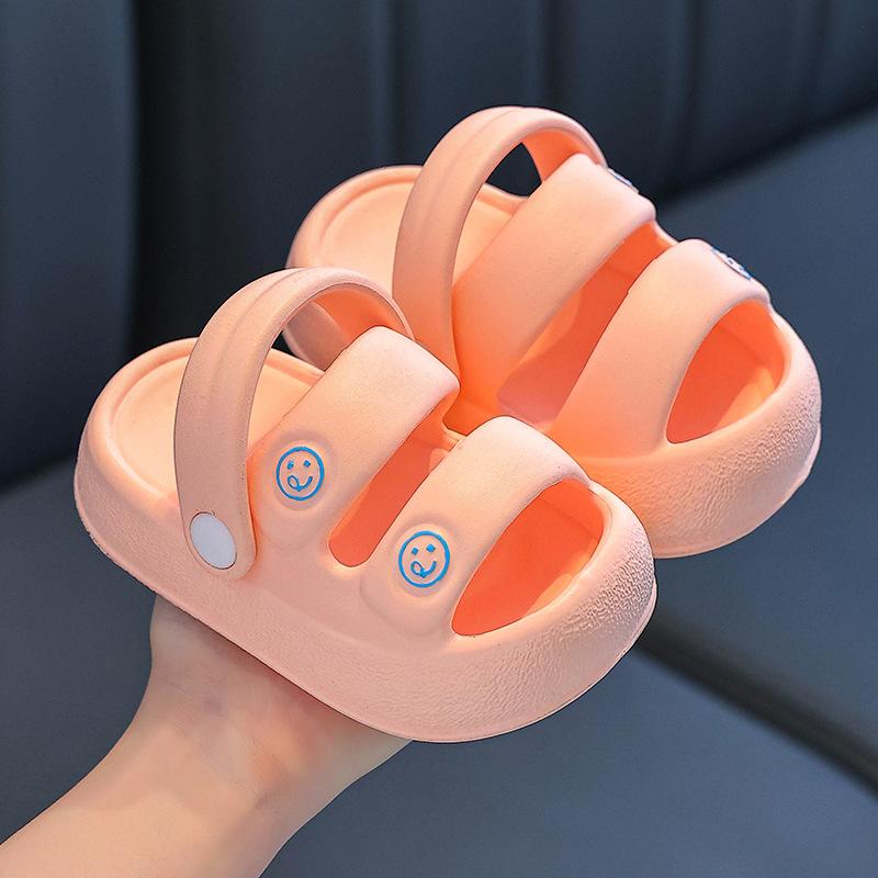 

Children s sandals2026Summer new fashion beach shoes for older children, girls Korean-style soft-soled children s shoes trendy 140MM Inner Length14cm