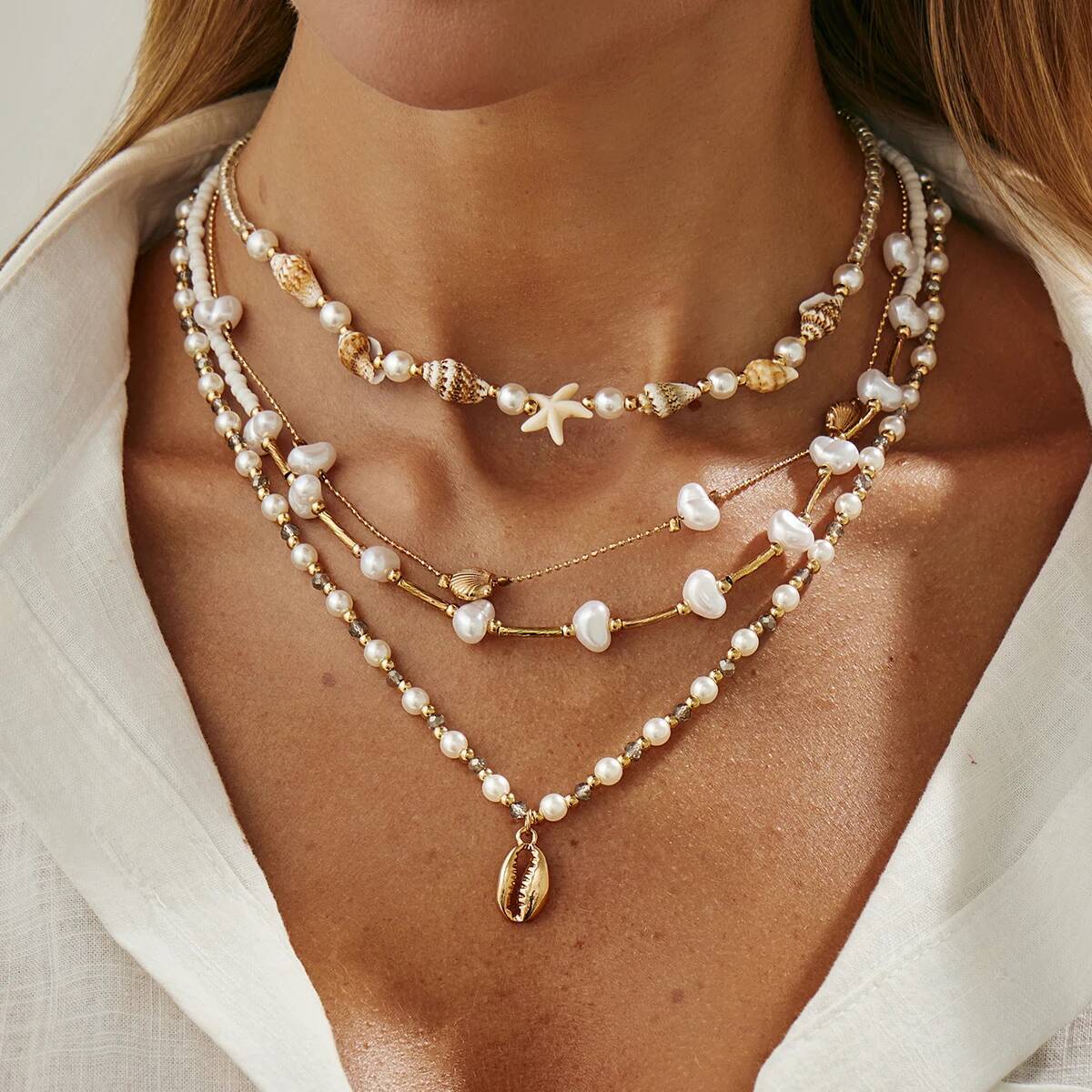 Salircon 4Pcs/set Bohemia Starfish Scallop Pendant Necklace Women Y2K Exquisite Imitation Pearl Handmade Beaded Chokers Jewelry