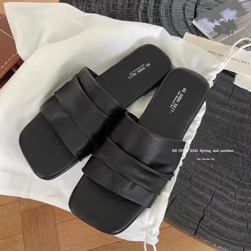 Fashion Summer New Style Women's Slippers Versatile Wear Fashion Open-toed Square Flip-flops Women's  Sandals Beach Open Toe Flat Shoes