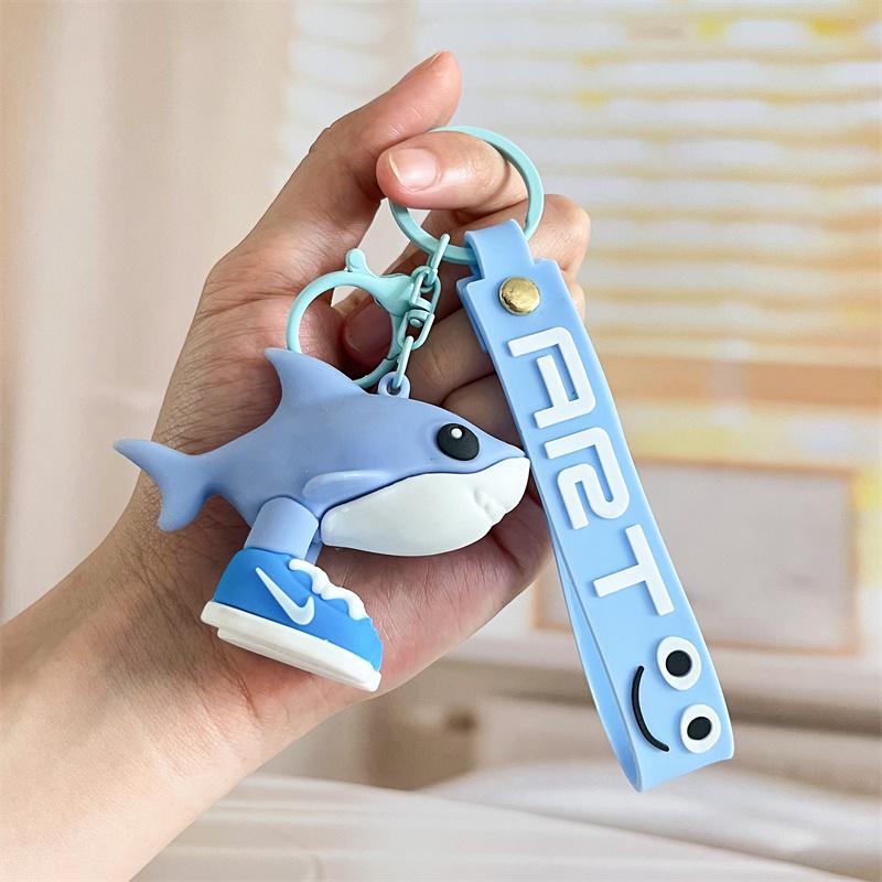 

Итальянские брелоки-аксессуары, Tungtungsahur Причудливые абстрактные дизайны существ-миражей, Шарм для сумки