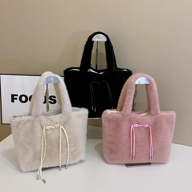 Premium Haartasche Herbst und Winter neu Plüsch Schultertasche mit großer Kapazität modische Tragetasche