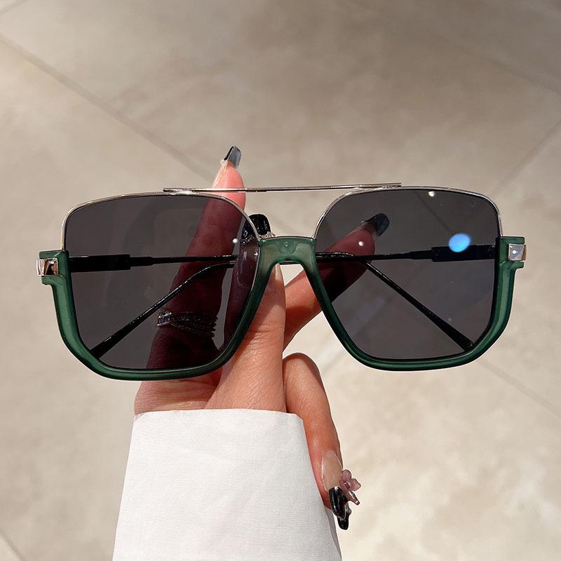 TY822 Korean Style Anti-Glare Half-Frame Sunglasses for Trendy Street Style Look