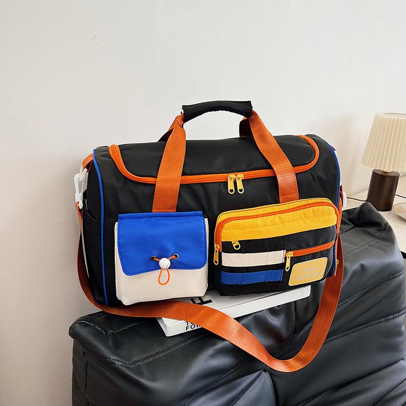 Contrasting color travel bag Large capacity dry and wet separation Lightweight duffel bag Short business trip Portable sports fitness bag