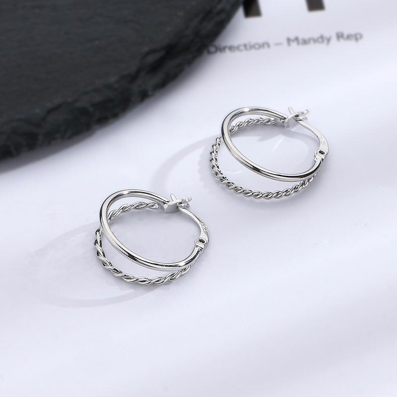 Women's retro earrings fashion temperament human stud earrings Internet celebrity simple personality earrings Double large circle earrings