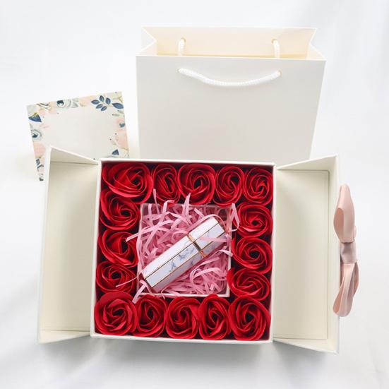 Gift Box Exquisite Workmanship East to Use Cardboard Artificial Rose Flower Jewelry Holder Valentine's Day Accessories