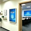 Ushida Ultra-Thin Digital Signage Display CN plug (adapter included)