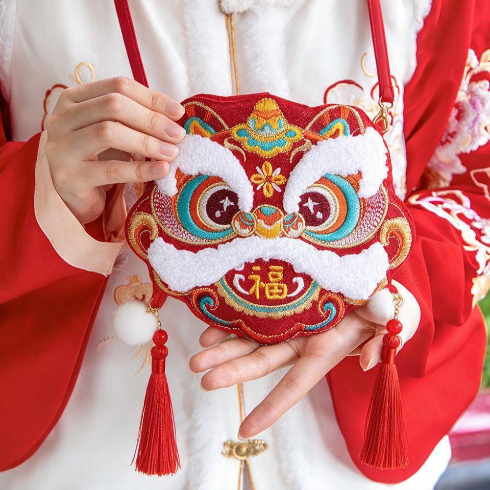 3D Embroidery Fabric Lion Dance Red Envelope Chinese Style Red Pocket Festive Crossbody Bag Gift