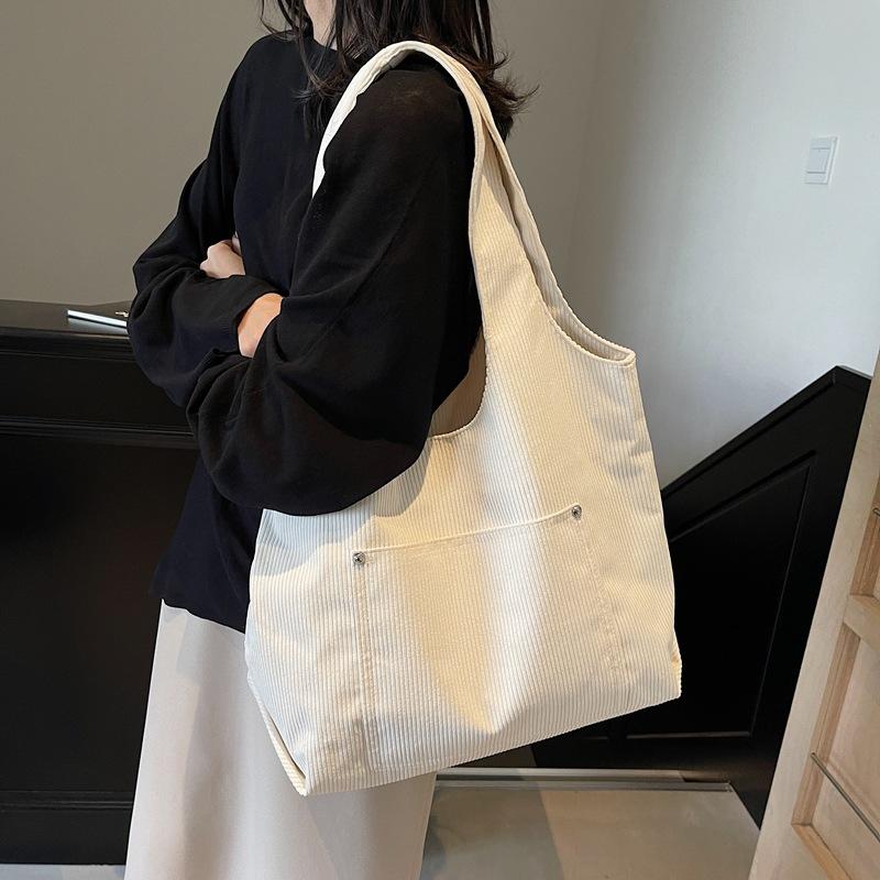 Autumn and winter tide with large-capacity shopping bag leisure literary and leisure handbag simple retro shoulder women's bag tide