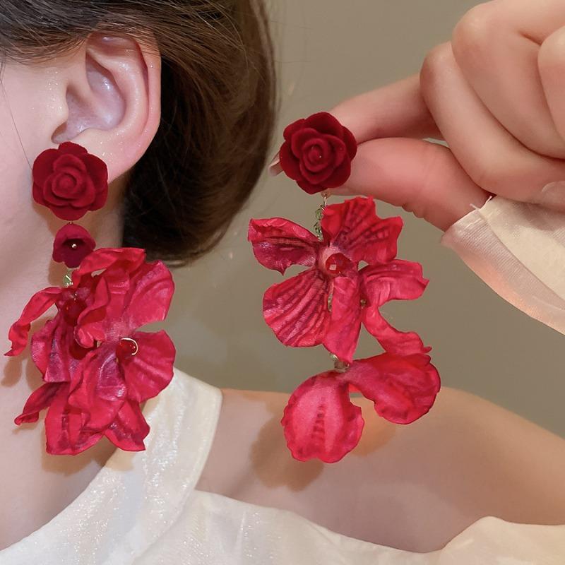 Dopamine petal mesh stud earrings new popular seaside vacation wind earrings exaggerated temperament versatile earrings wholesale