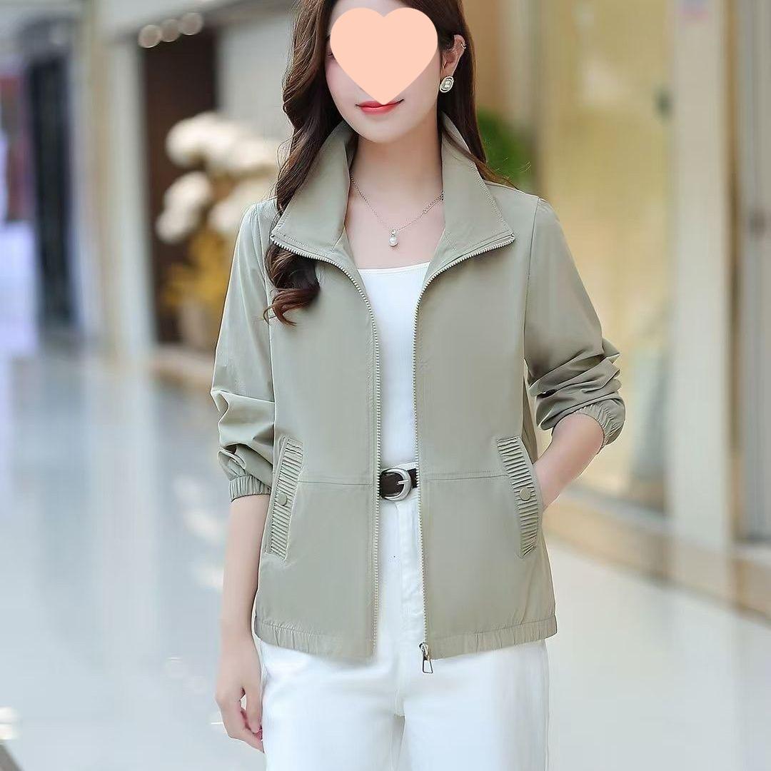 

Lightweight Quick-Dry Casual Trench Coat for Plus Size Middle-Aged Women 2XL (115-130 jin)