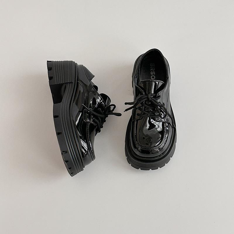 Retro black lace-up versatile platform small leather shoes women's 2025 new spring and autumn skirt French single shoes loafers