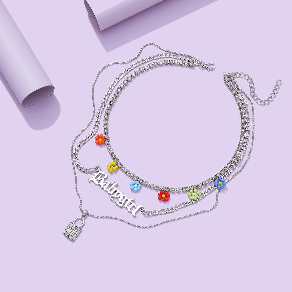 Lock Stylish Elegant Pendant Necklace With Eyecatching Flower Design For Women