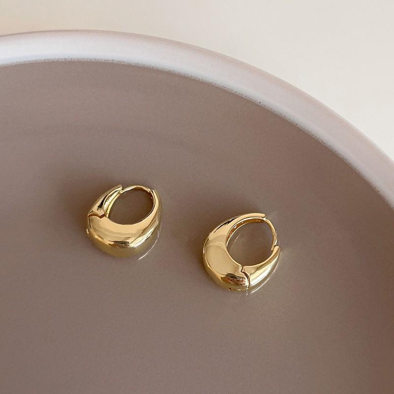 Korean Style Geometric Circle Earrings: Elegant, Versatile Ear Jewelry for Women and Students