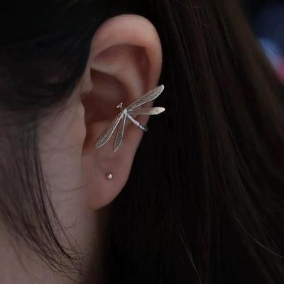 Silbrige Libelle Ohrringe für Frauen Mädchen Ohrclip Nischendesign Vintage Kreativer Schmuck Geschenke Party Großhandel