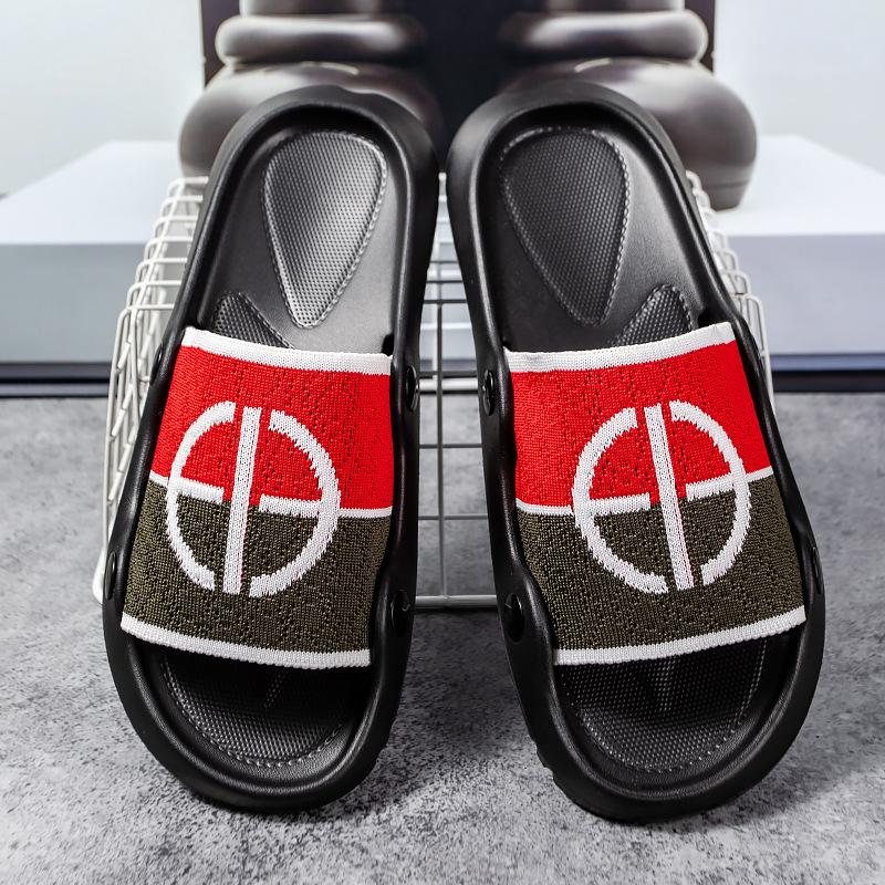 Außenhandel Herren Sommerbekleidung vielseitige neue Zuhause Freizeit weiche Sohle Herren Ein-Wort Strand coole Slipper