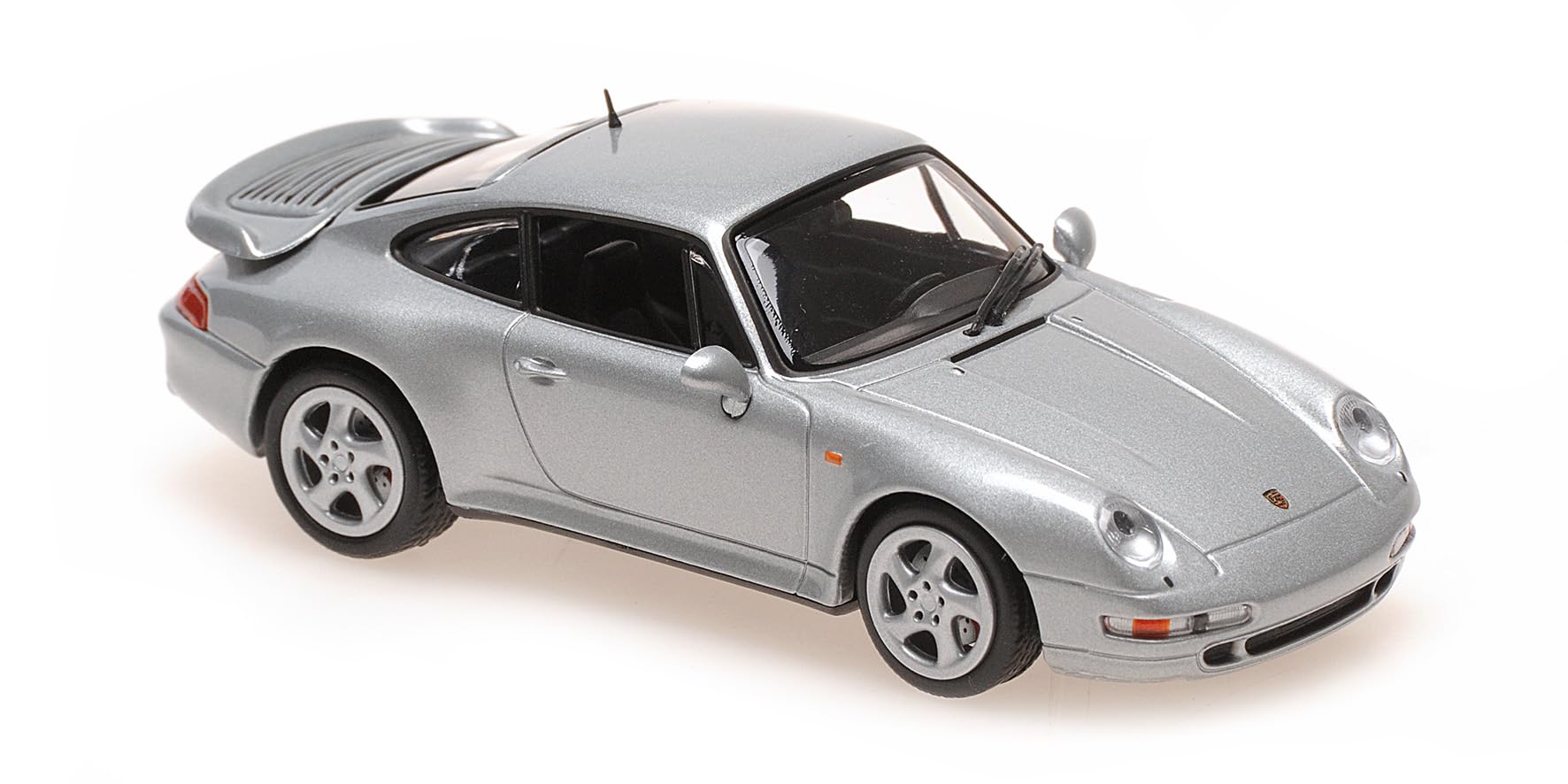 

MaxiChamps Porsche 911 Turbo S 1995 Серебристый 1/43 (993)