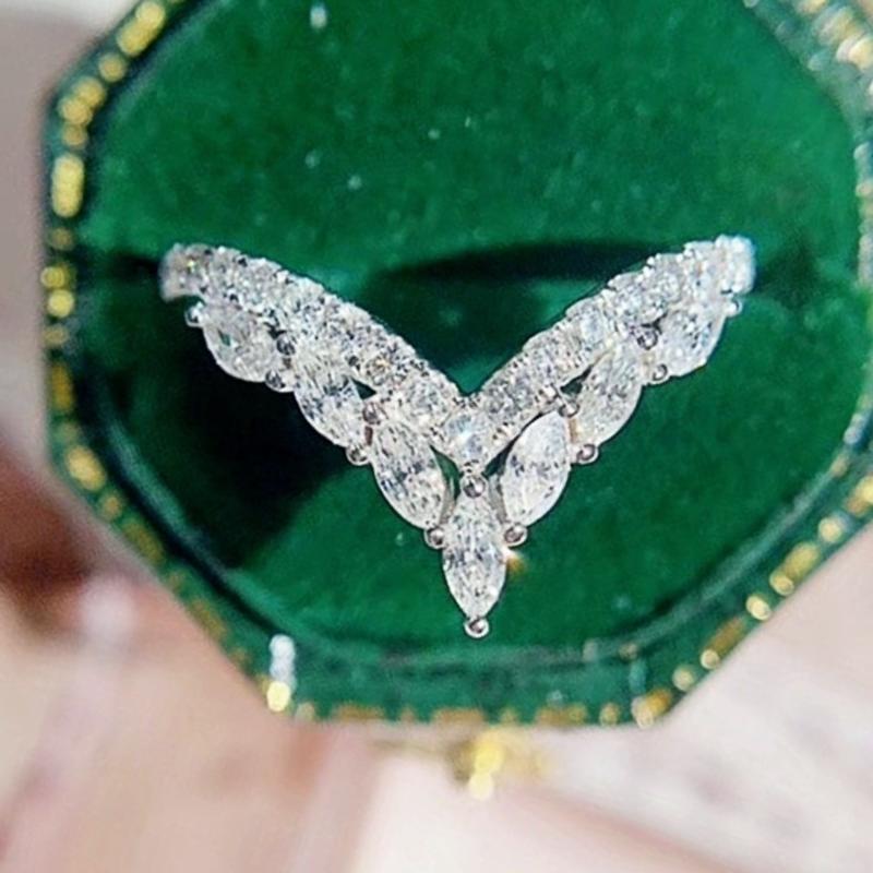 

CAOSHI Chic Wedding Party Rings for Women Brilliant Crystal Zirconia Stone Modern Female Accessories Delicate Design Zircon 6