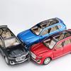 BMW X7 Luxury SUV 1:24 Diecast Alloy Pull-Back Model Car - Black