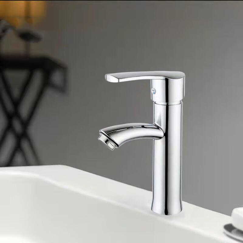 Du Ao Bathroom Basin Hot and Cold Faucet