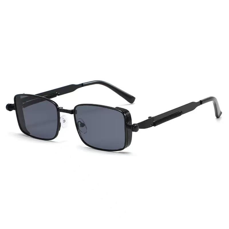 New Punk Metal Versatile Small Square Frame Sunglasses Personalized Futuristic Fashionable Uv400 Protection Unisex Glasses