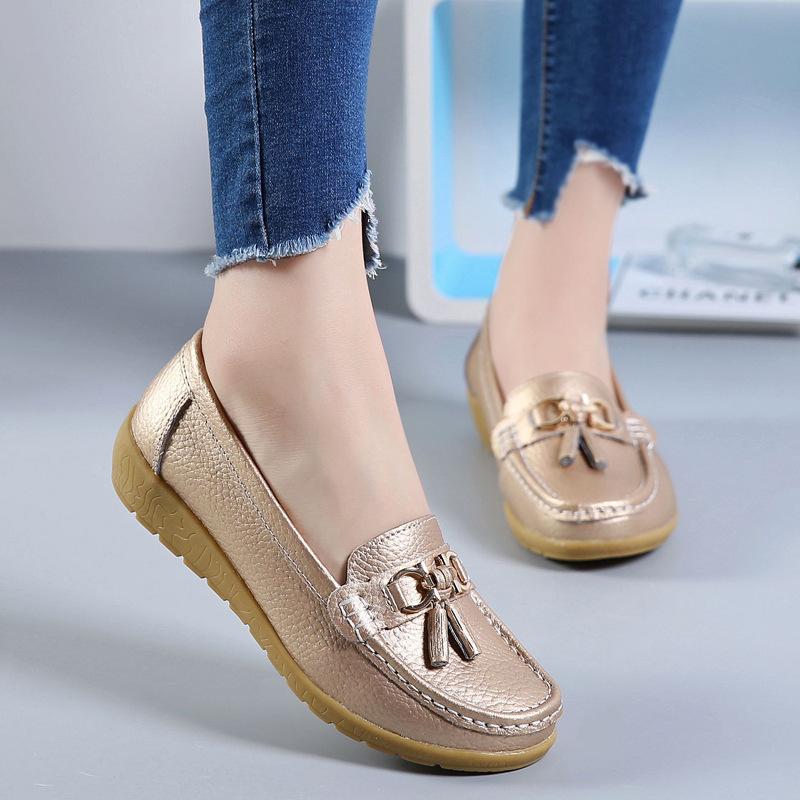 Autumn mother shoes single shoes women's flat bottom women's Doudou shoes genuine leather flat heel soft sole leather shoes large size women's shoes