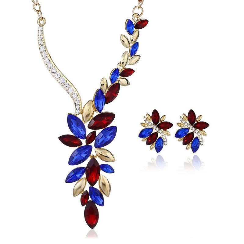 Creative Exaggerated Jewelry, Long Alloy Full Diamond Necklace Earrings Set