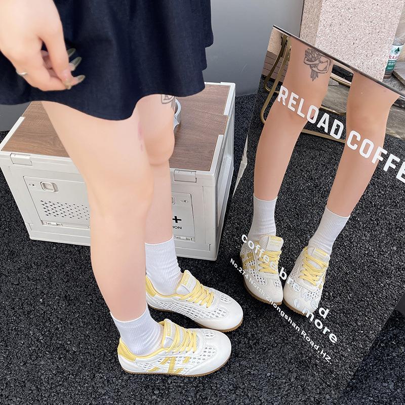 Korean Version of Versatile Summer New Wear Flat Casual Shoes Lazy Shoes Hollow Breathable Fishing Net Explosion German Training Women's Shoes