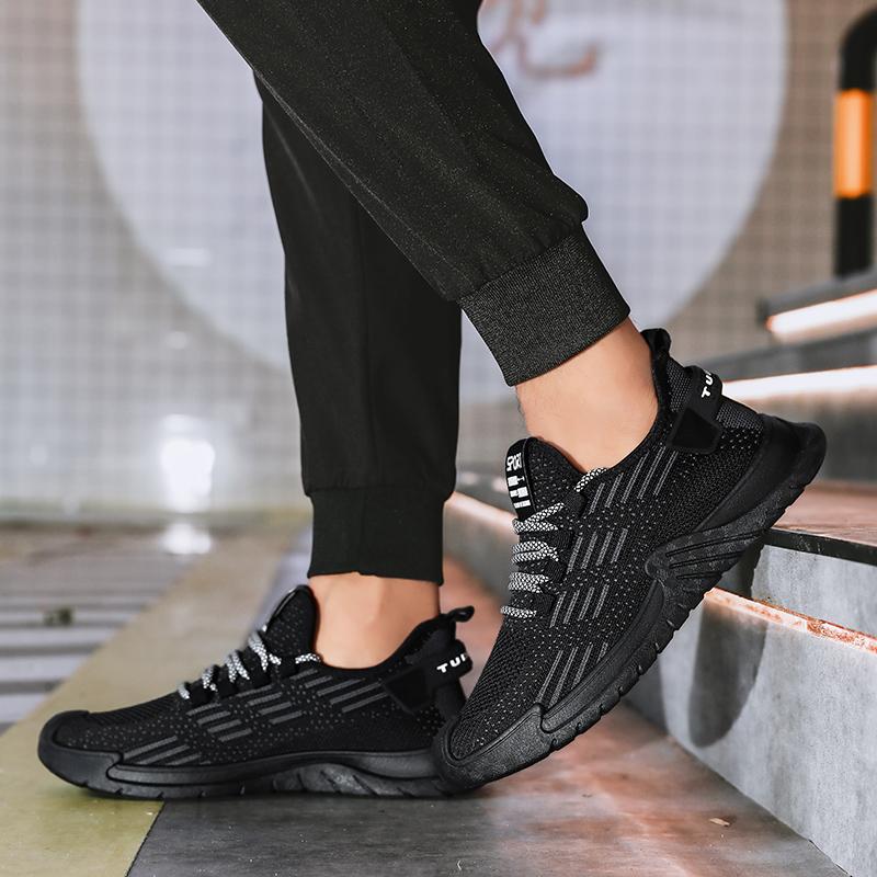 Fashion Men's Sports Shoes - Black Mesh Upper Grey Running Shoes, Barefoot Shoes Thick Bottom Cowboy Boots Modern Minimalist Style 2025