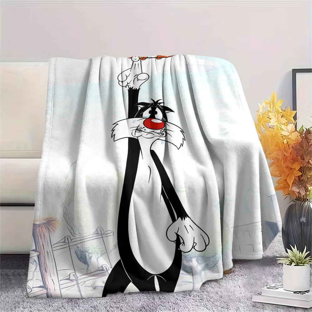 1PC Sylvester the Cat Print Flannel Blanket, High Quality Comfortable for All Seasons, Home Decor, Warmth and Comfort, Perfect for Christmas Gifts