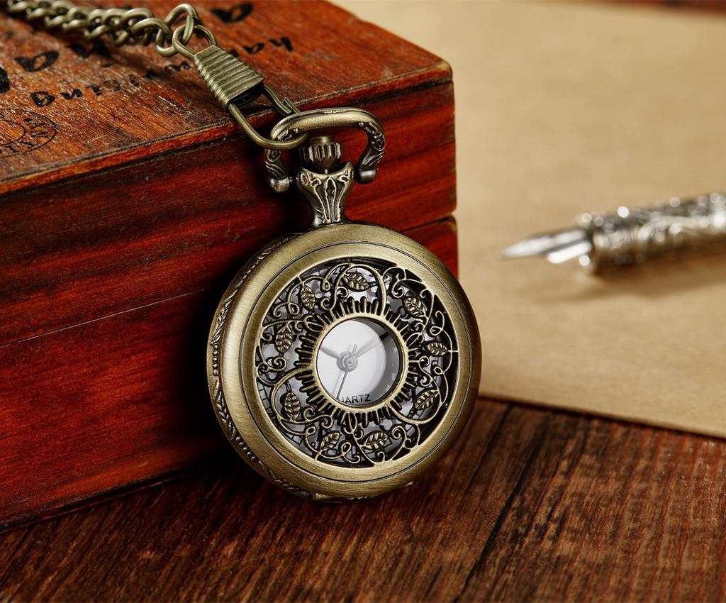 Vintage Pocket Watch Collection Quartz Universal Casual Vintage Pendant Pocket Watch
