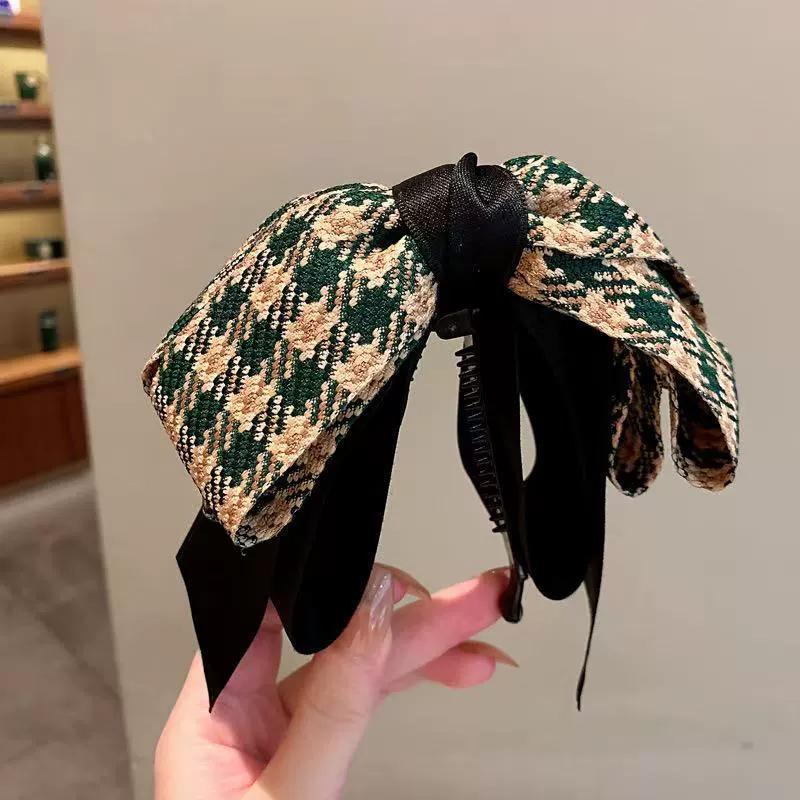 Banana Hair Clips Women Bow Headwear Banana Hairpin Korean Fabric Art Hairgrips Simple Hair Barrettes Headband Headwear