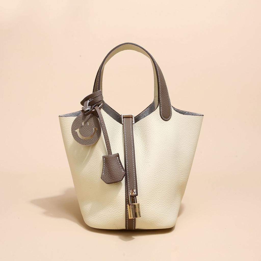 Vegetable Basket Bag, First Layer Cowhide Tote Bag, Commuter Bucket Bag, Women's Genuine Leather Bag, European and American Retro.